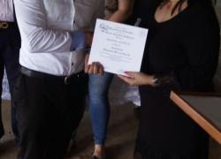 Entrega de Certificados por parte de la Directora Nacional de Jóvenes y Adultos en el Centro Educativo Renacer