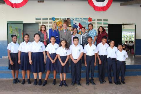 Viceministro visita Escuela El Trapichito 