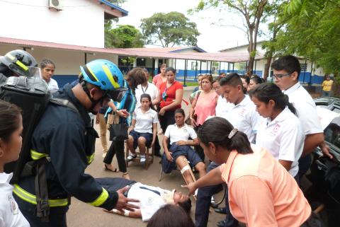 Exitoso simulacro de incendio en el Colegio Segundo Familiar Cano