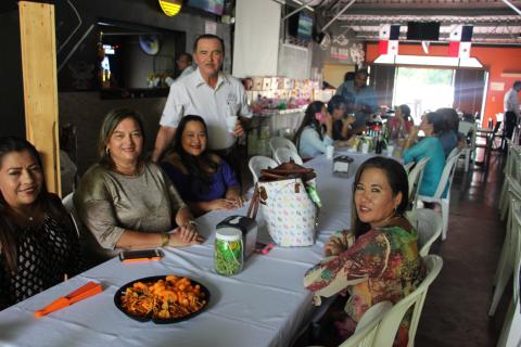 Meduca de Herrera celebró el Día de las Madres