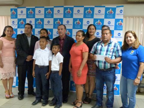 Premian los huertos escolares de Herrera