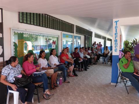 Conversatorio sobre el edificio N° 3 de la Escuela  de Ocú