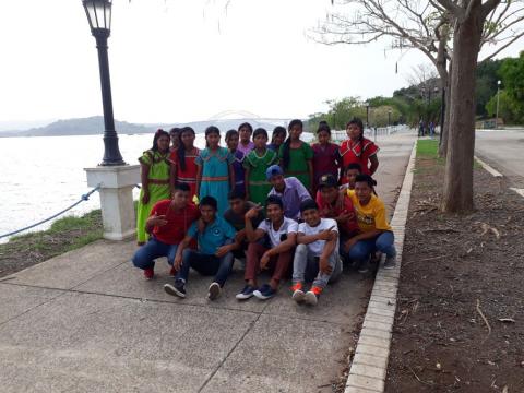 Estudiantes de la comarca Ngäbe Buglé visitan el Biomuseo