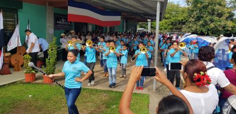 Inician las celebraciones por las efemérides patrias en la Dirección Regional de Educación de Coclé