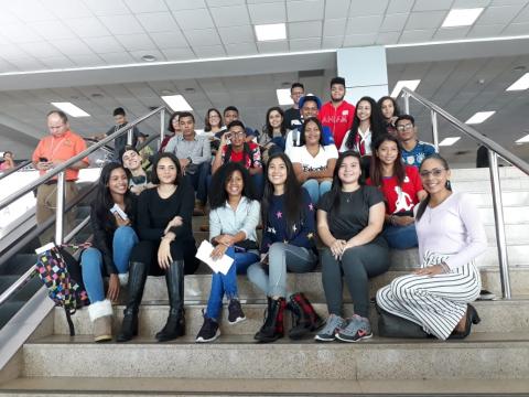 Estudiantes de Panamá Bilingüe viajan a prepararse en inglés