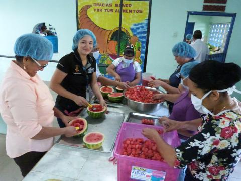 En Herrera clausuran el programa de Alimentación y Nutrición