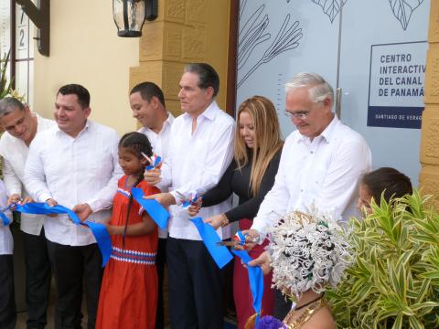 El Canal de Panamá inaugura su primer Centro Interactivo en Veraguas