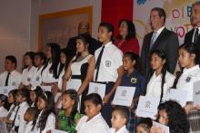 Ricardo Pérez, S.A. presenta a los ganadores de "Dibuja el auto de tus sueños"