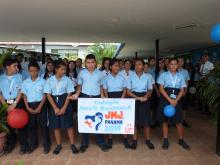 Izan la bandera de la Jornada Mundial de la Juventud en el Colegio José Octavio Huerta, en la provincia de Herrera